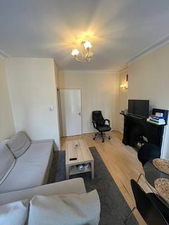 undefined, Cambridge Road, Penge, Penge