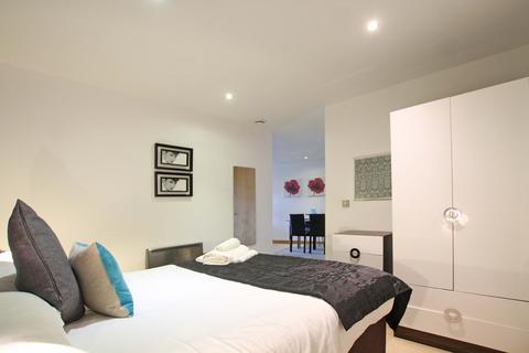 Studio to rent, Salts Mill Road, Shipley, Bradford, BD17