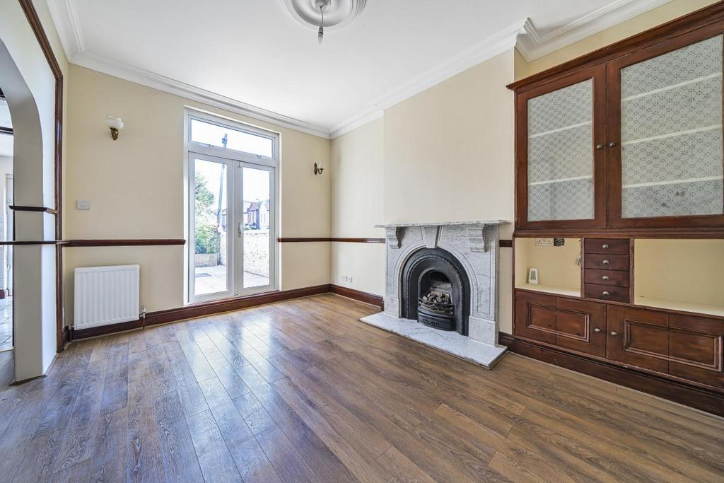 Dowanhill Road, Catford 4 bed end of terrace house £700,000