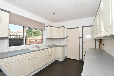 2 Beatty Road, Bognor Regis, PO21 2HD