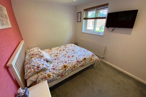 11 Whaddon Close, Northampton, NN4 9XS