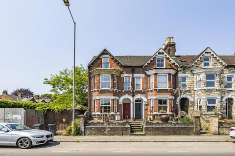 320 Berkhampstead Road, Chesham, HP5 3HF