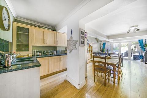 320 Berkhampstead Road, Chesham, HP5 3HF