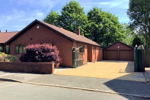 3 bedroom bungalow for sale, Charles Street, Church Gresley, DE11