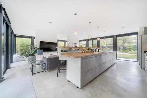 4 bedroom detached house for sale, Normanstead, Henley-on-Thames, Oxfordshire, RG9