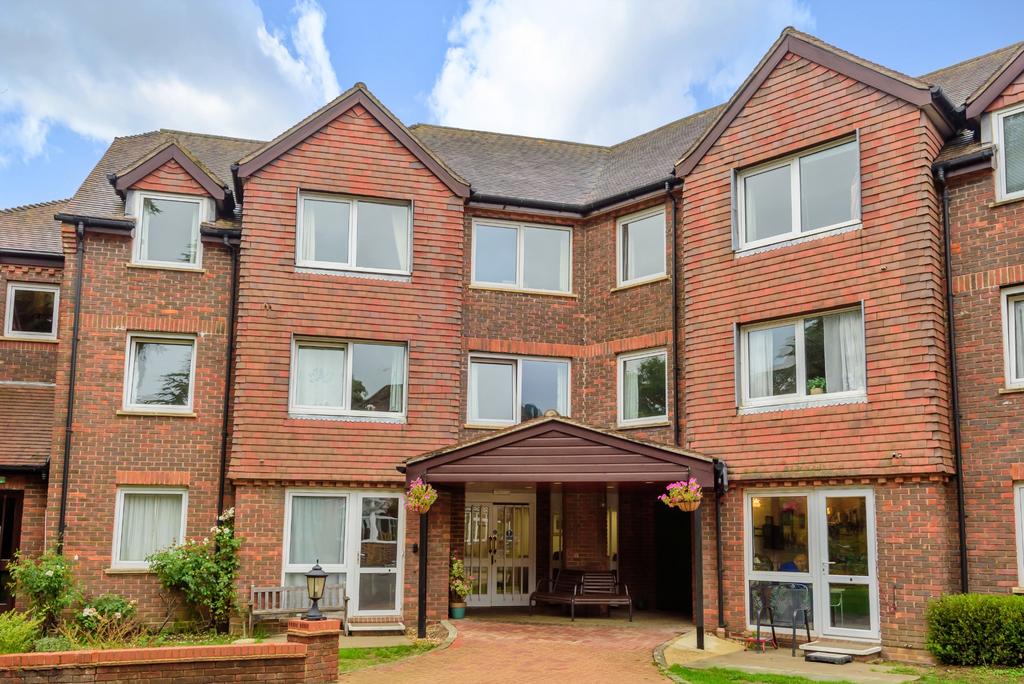 Redwood Manor, Tanners Lane 1 bed property to rent £850 pcm (£196 pw)