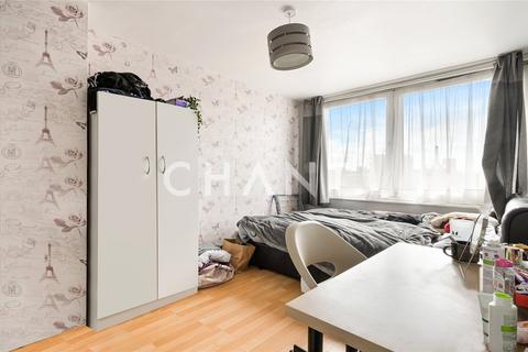 4 bedroom apartment to rent, Bemerton Estate, London, N1