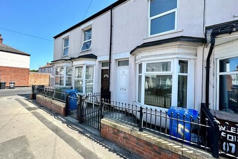 2 bedroom terraced house to rent, Aylesford Street, Hull, East Riding of Yorkshire, HU3