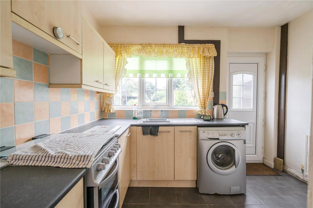 Kitchen (2)