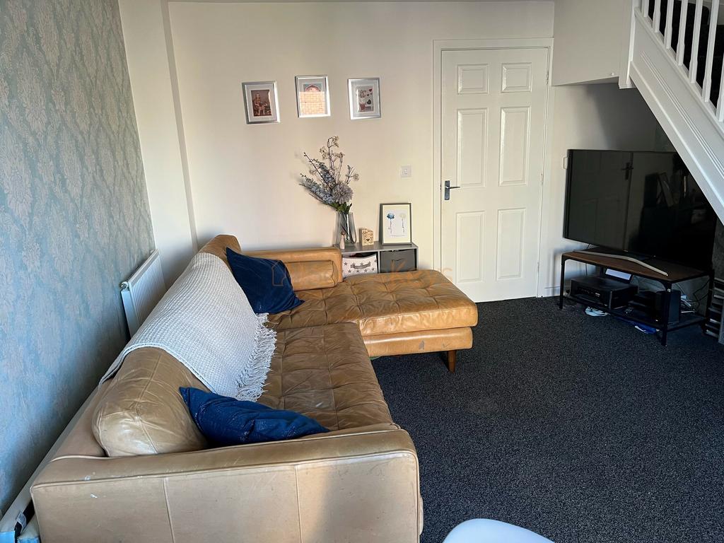 Living room 2