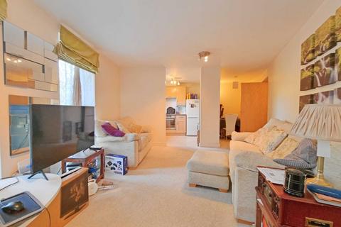 2 bedroom apartment for sale, Broomwade Close, Ipswich