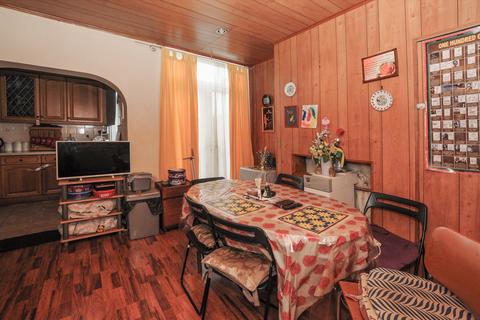 26 Royston Road, London, SE20 7QN