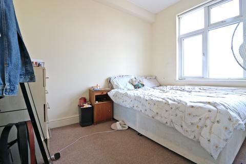 2 bedroom flat to rent, Western Avenue,  London, W3