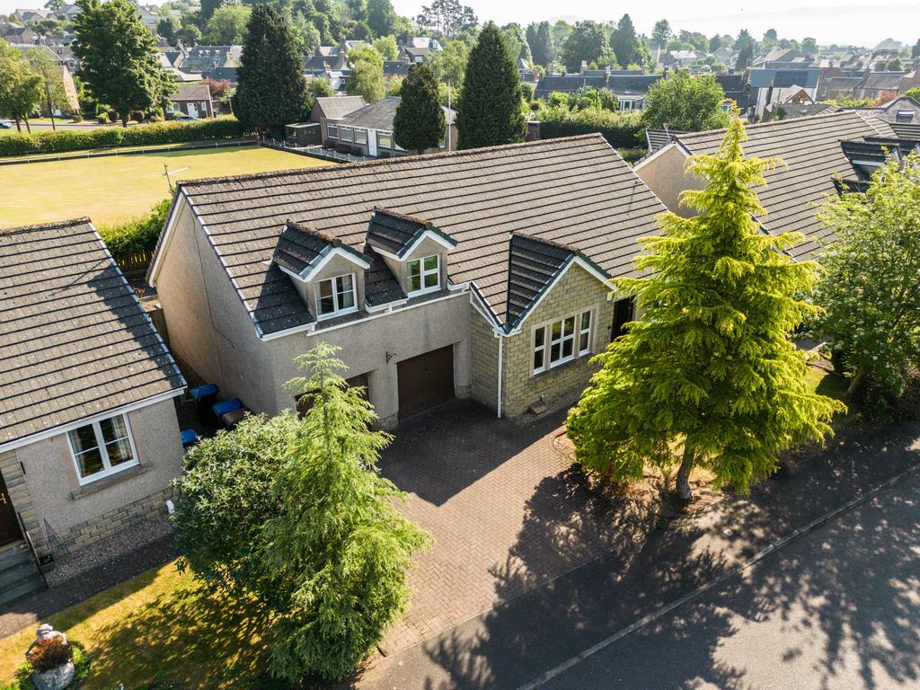 Croft Wynd, Milnathort, KY13 4 bed detached house for sale £400,000