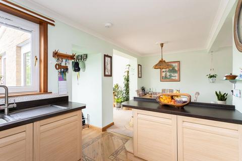 66 Bickram Crescent, Comrie, Dunfermline, KY12 9XL