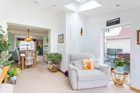 66 Bickram Crescent, Comrie, Dunfermline, KY12 9XL