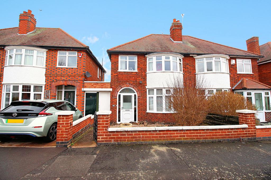 Dorchester Road, Leicester, LE3 3 bed semidetached house for sale £