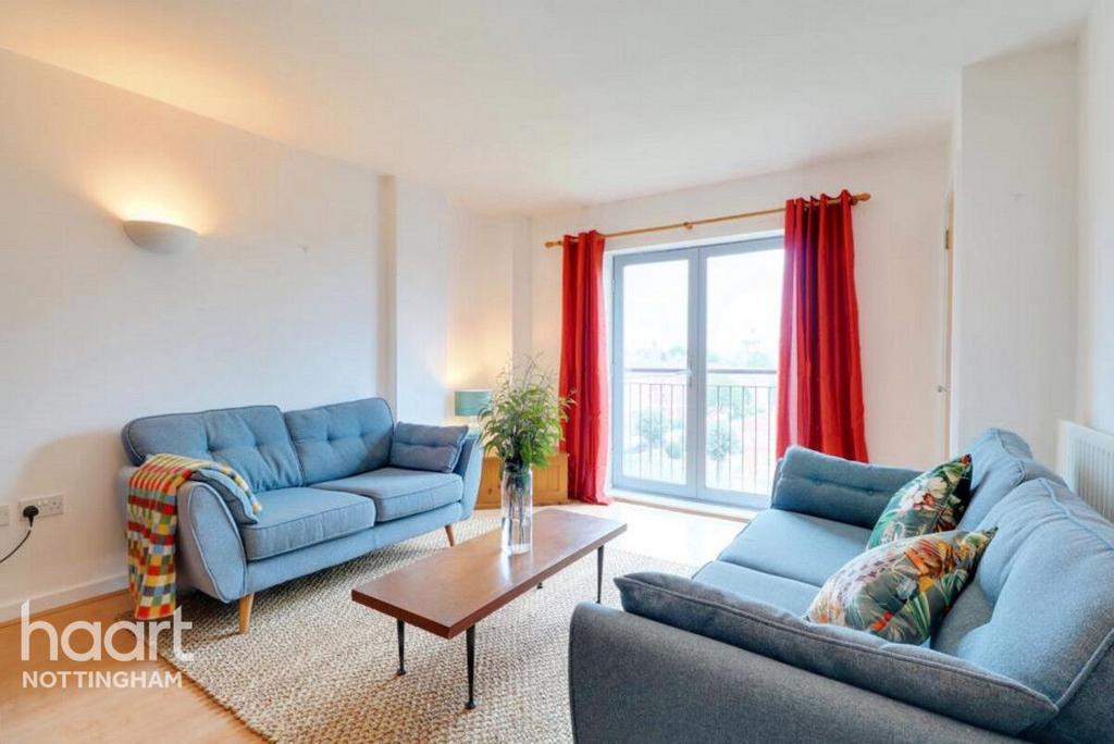 Apartment in Nottingham, Nottinghamshire - View 3