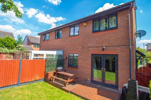 3 bedroom semi-detached house for sale - Hoole Gardens, Hoole, Chester