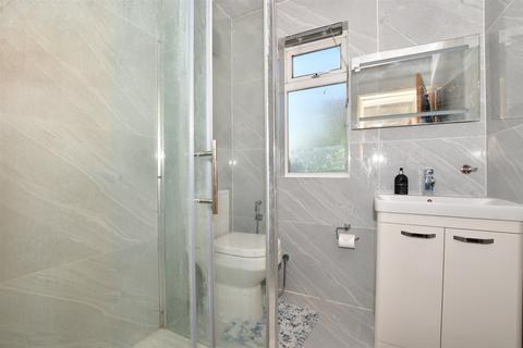 1 Ronelean Road, Surbiton, KT6 7LJ