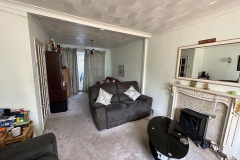 3 bedroom semi-detached house for sale - Smiths Lane, Berkshire, Windsor, Berkshire, SL4 5PF