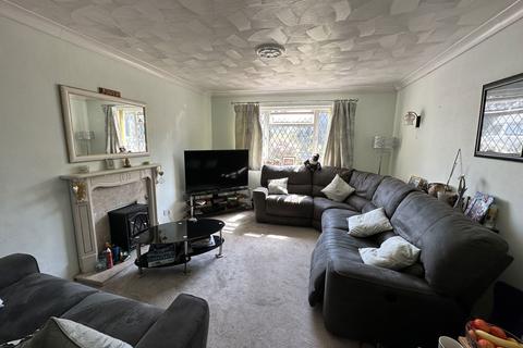 3 bedroom semi-detached house for sale - Smiths Lane, Berkshire, Windsor, Berkshire, SL4 5PF