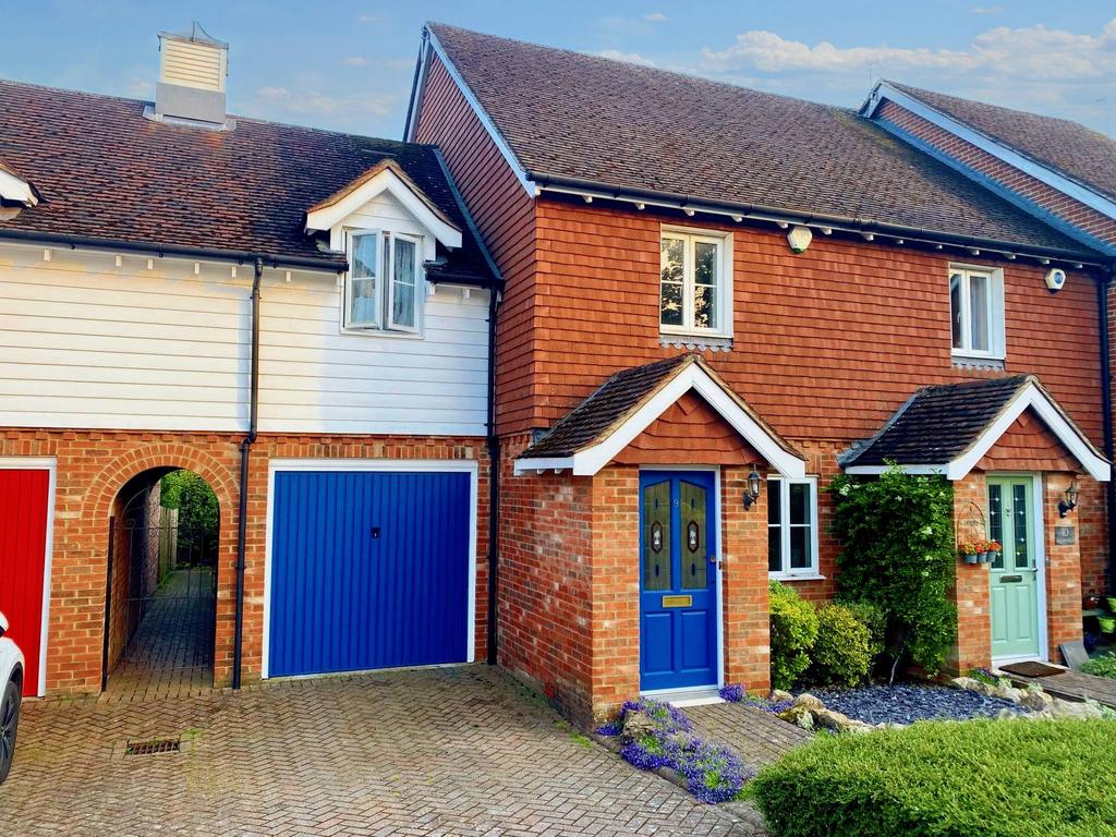 Platt Mill Close, Platt TN15 3 bed terraced house to rent £1,600 pcm