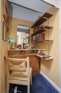 44 Calside, Paisley, PA2 6DE