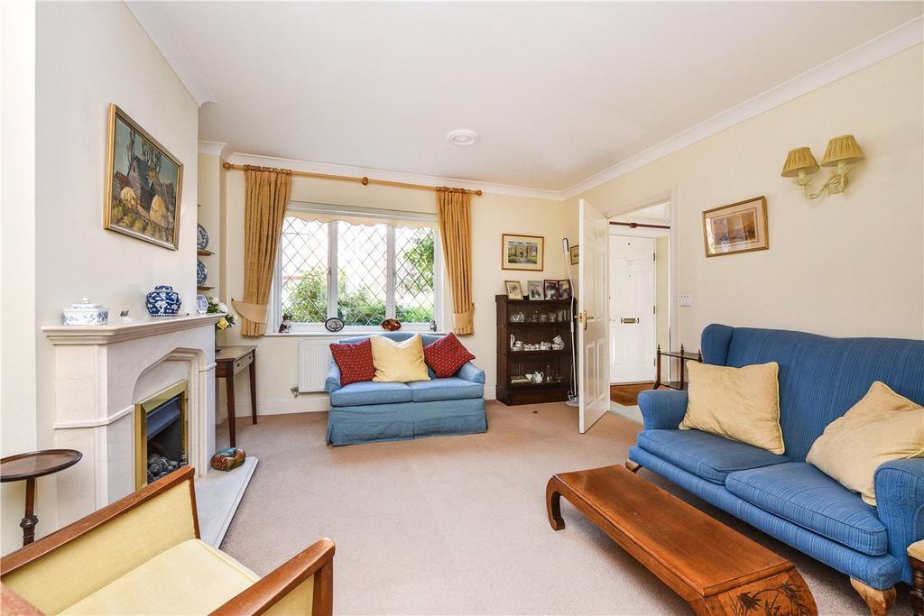 Herne Road, Petersfield, Hampshire, GU31 2 bed house £550,000