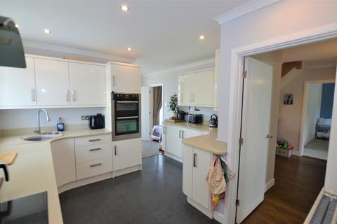 9 Valley View, Bodmin, PL31 1BE