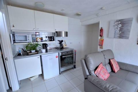 1 bedroom ground floor flat for sale - Riverside Court, Quay Street, Lostwithiel, Cornwall, PL22