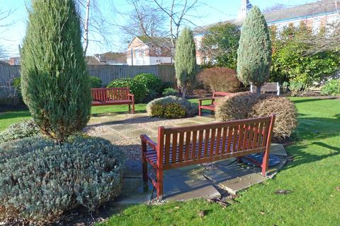 2 bedroom retirement property for sale - Watkins Court, Old Mill Close, Hereford, HR4