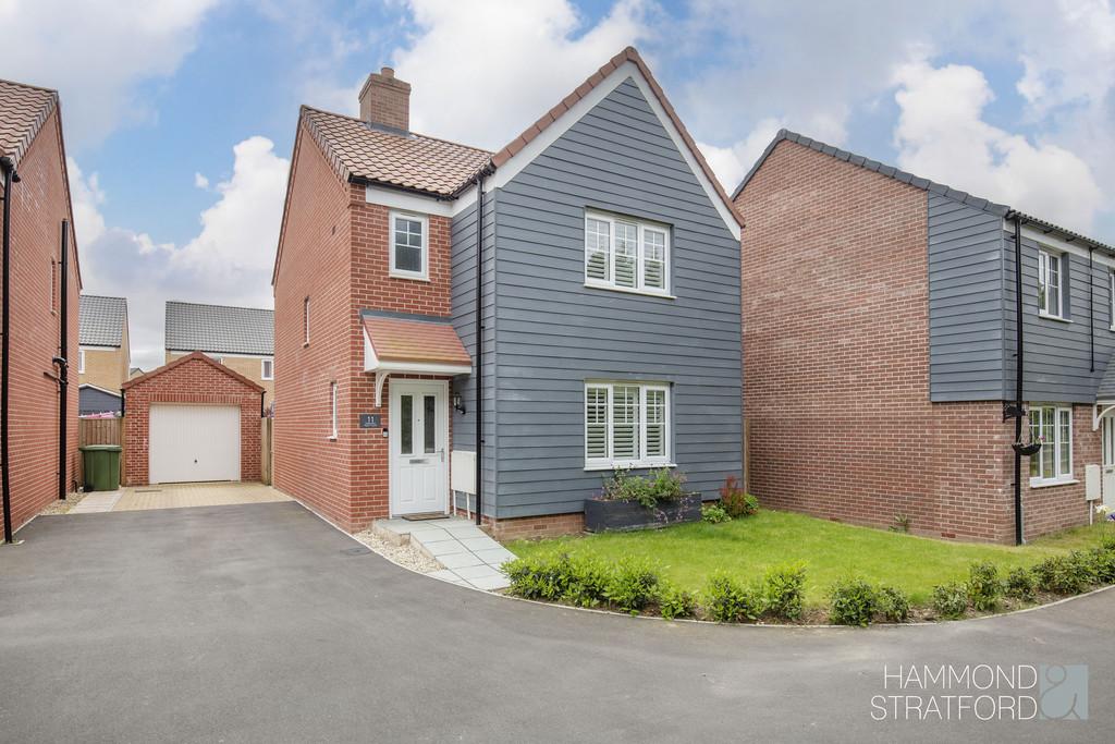 Clements Avenue, Wymondham 3 bed detached house for sale £325,000