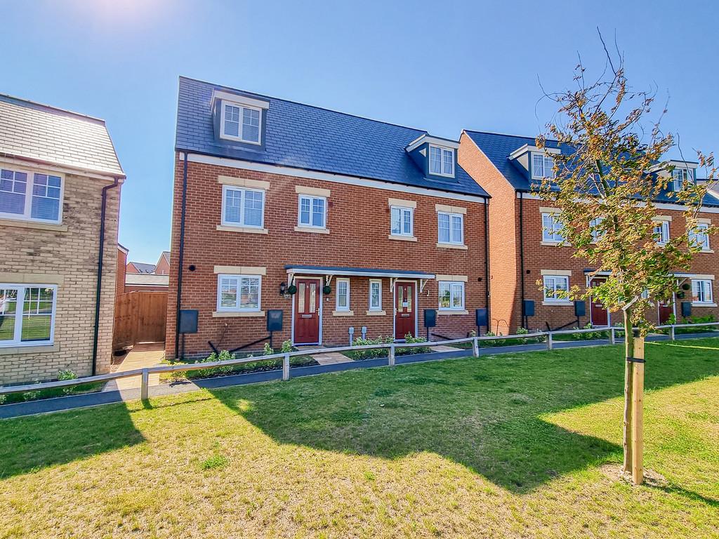 Gilder Walk, Little Wratting, Haverhill 4 bed townhouse for sale £365,000