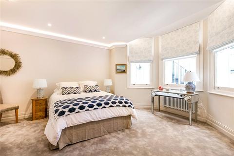 2 bedroom flat to rent, Egerton Gardens, Knightsbridge