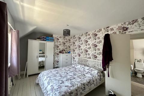 2 bedroom terraced house to rent, Tristan Close, Calshot, Southampton