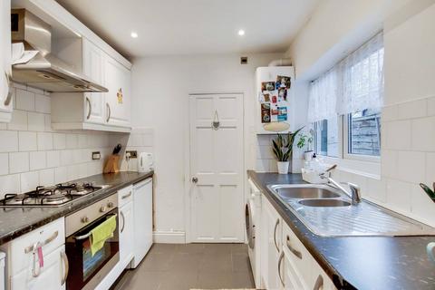 91 Brookscroft Road, London, E17 4JP