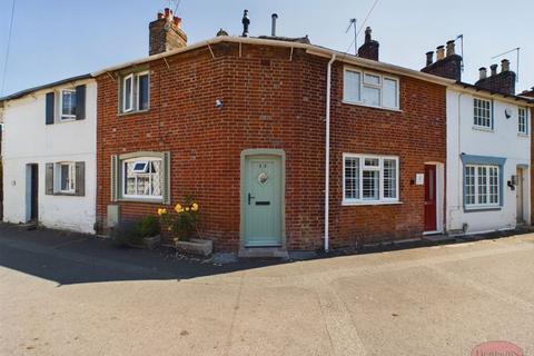 3 bedroom terraced house for sale, Town cental, Christchurch. BH23