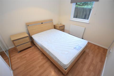 2 bedroom flat to rent, St Clair Street, Ground Floor, City Centre, Aberdeen, AB24