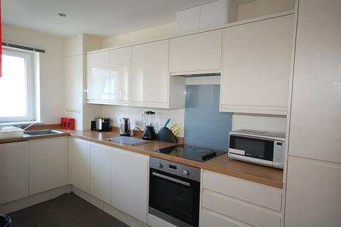 3 bedroom flat to rent, St Peters Square, 22-24 St Peters, City Centre, Aberdeen, AB24