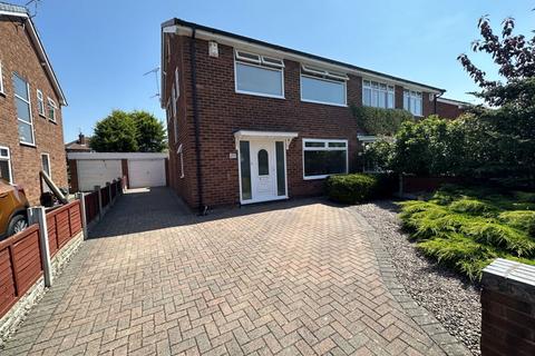20 Beechcroft Drive, Whitby, Ellesmere Port, CH65 6PE