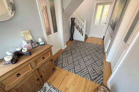 20 Beechcroft Drive, Whitby, Ellesmere Port, CH65 6PE