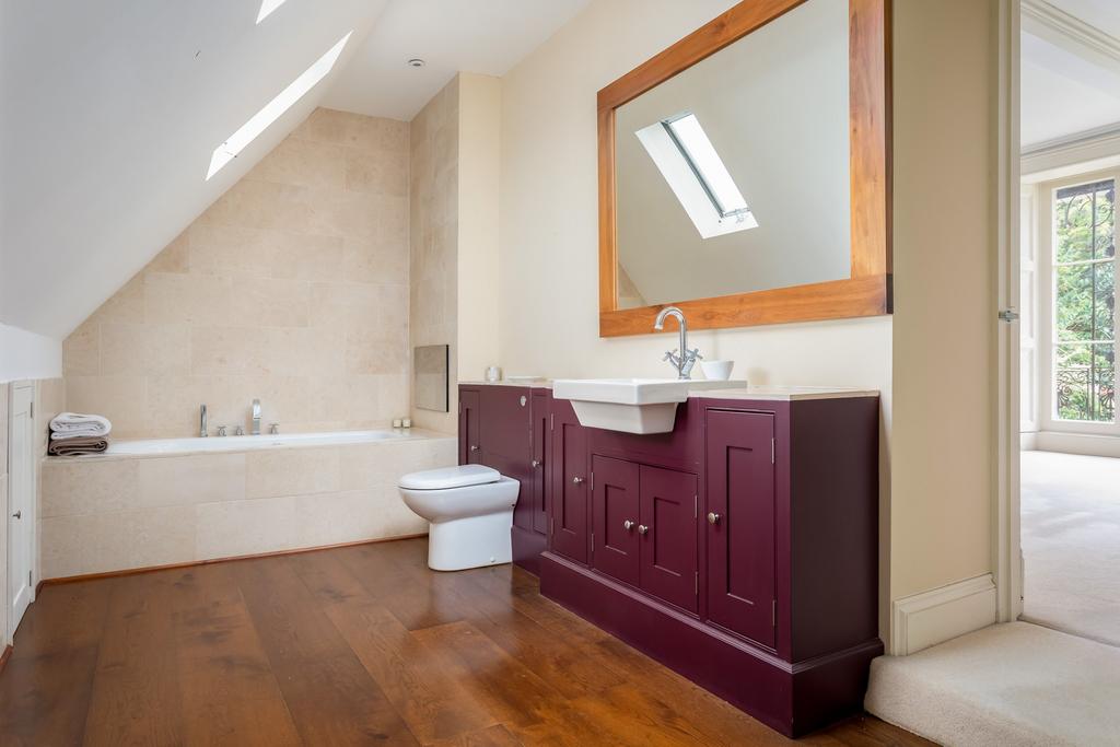Chipping Croft, Tetbury, GL8 8 DQ, for sale with...