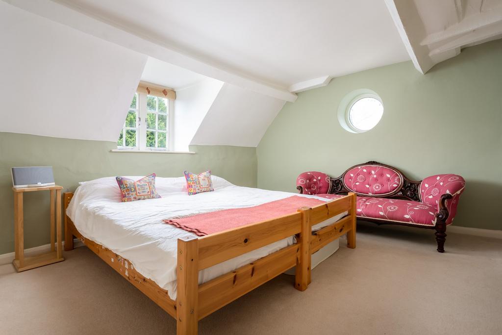 Chipping Croft, Tetbury, GL8 8 DQ, for sale with...