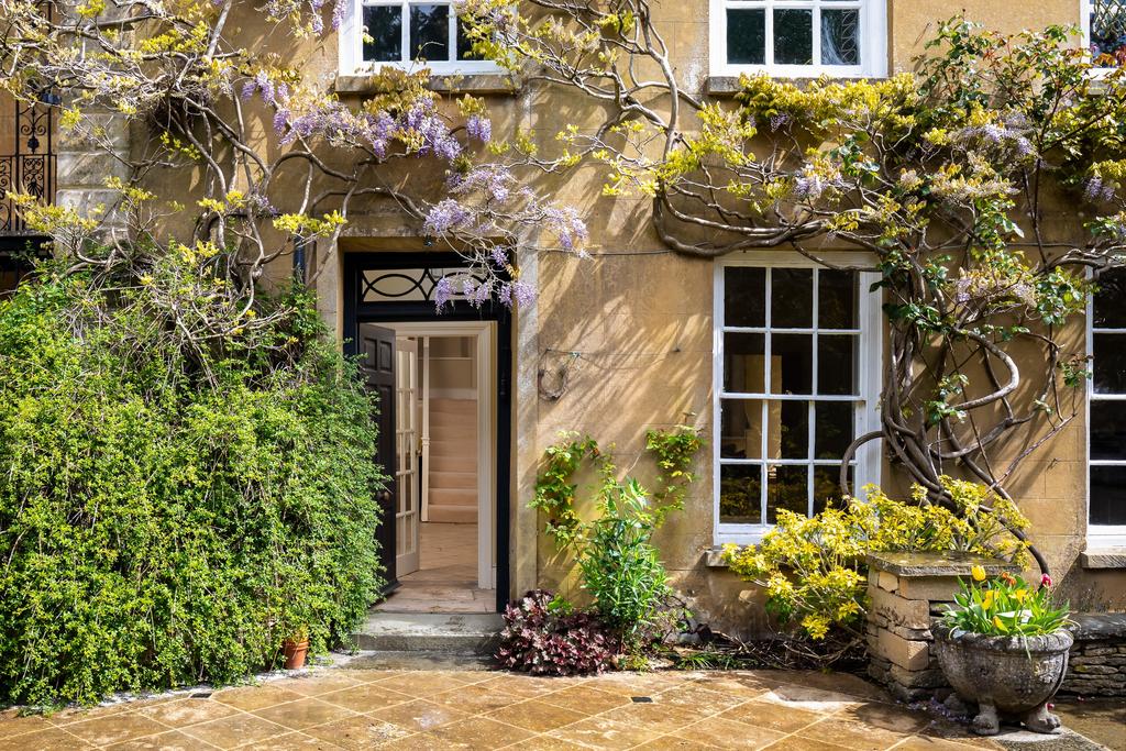 Chipping Croft, Tetbury, GL8 8 DQ, for sale with...
