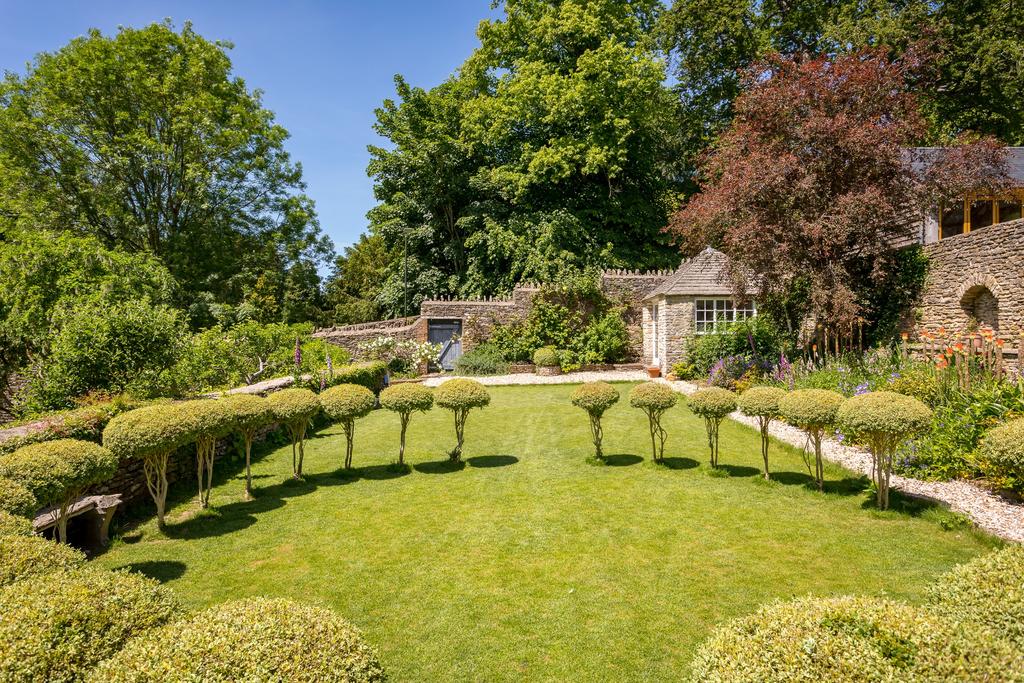 Chipping Croft, Tetbury, GL8 8 DQ, for sale with...
