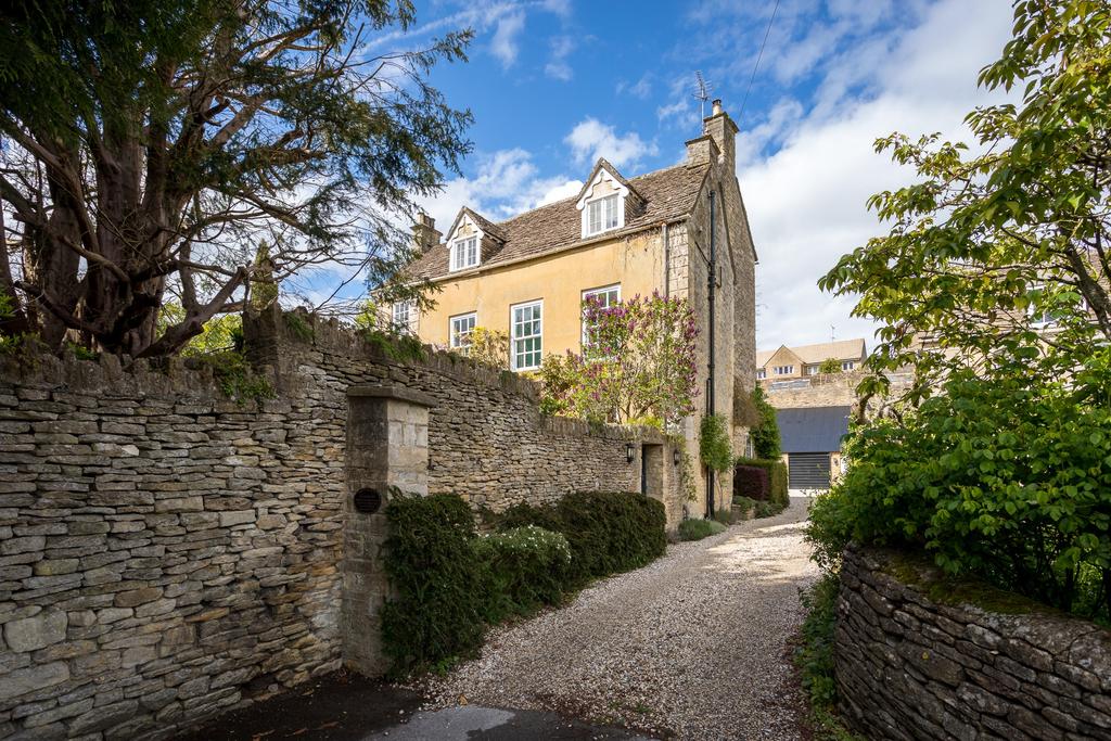 Chipping Croft, Tetbury, GL8 8 DQ, for sale with...