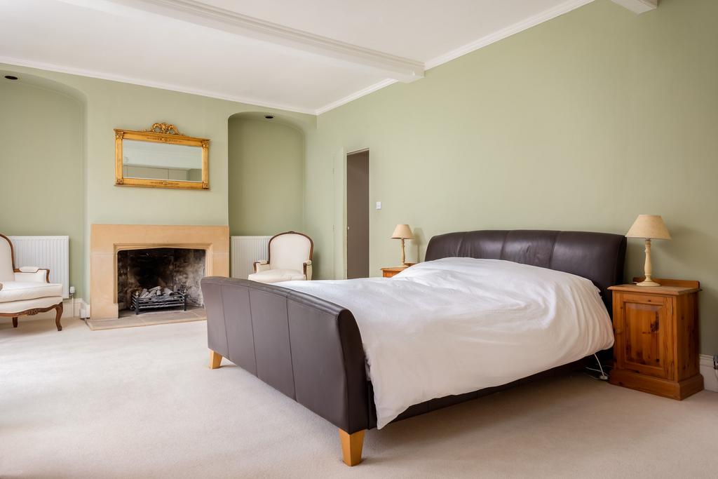 Chipping Croft, Tetbury, GL8 8 DQ, for sale with...