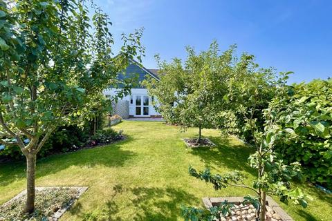 44 Carvinack Meadows, Shortlanesend, Truro, TR4 9FJ