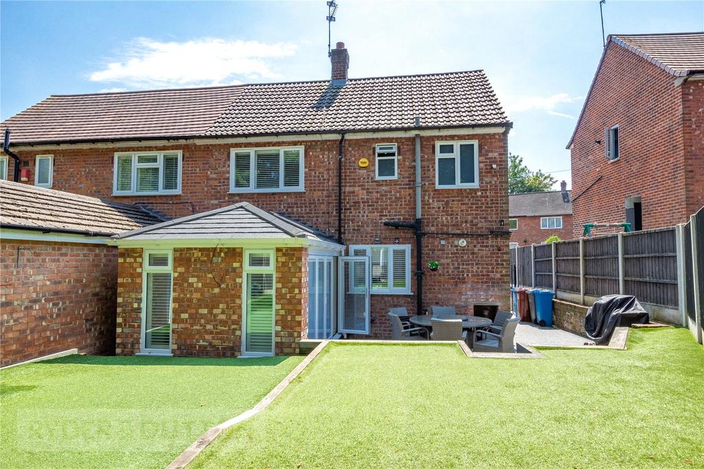 Tweedle Hill Road, Blackley, Manchester, M9 3 bed semidetached house